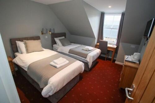 The Royal Hotel Stromness Room photo